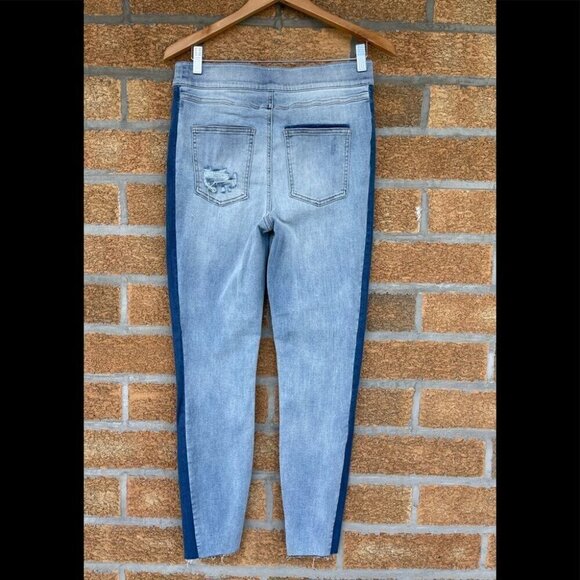 SPANX Distressed Skinny Jeans with Side Stripe Large - Picture 2 of 9